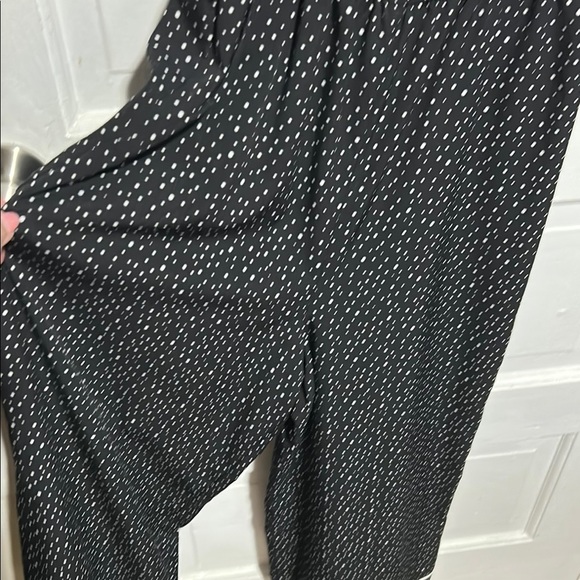 Leith Black and White Jumpsuit with Strappy Details - Picture 3 of 6